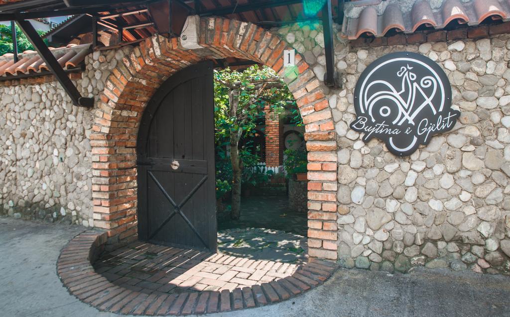 Hotel Restaurant Bujtina E Gjelit Tirana Extérieur photo