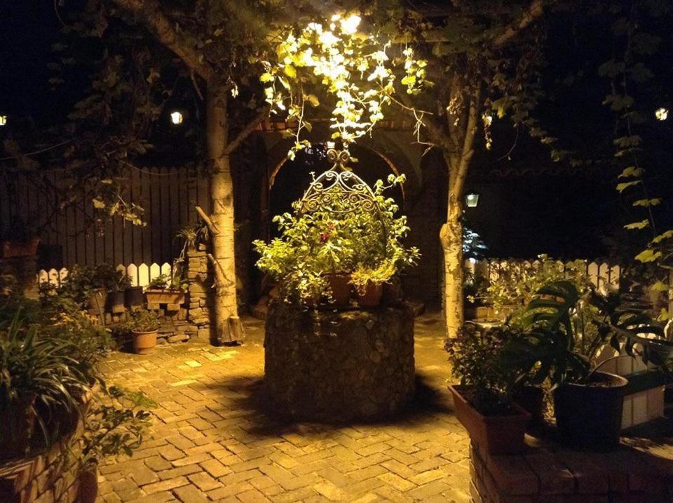 Hotel Restaurant Bujtina E Gjelit Tirana Extérieur photo